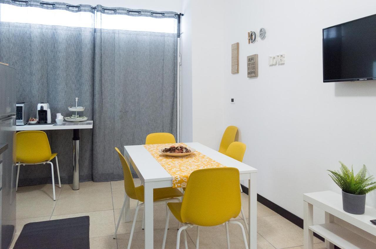Agathe Guest House Катания Екстериор снимка